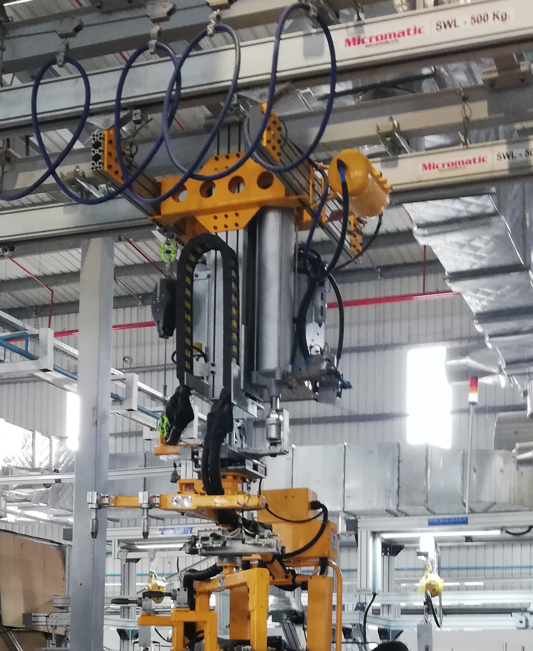 ERGOMATIC Z Lift pneumatic manipulator